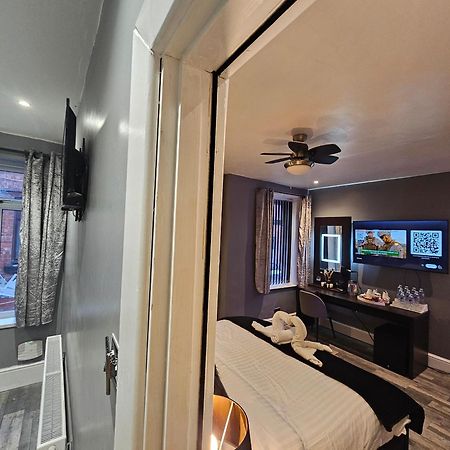 Tamarind Cove & Barrons Hotel بلاكبول المظهر الخارجي الصورة